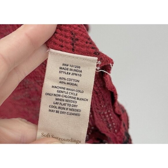 Soft Surroundings  Red/Black Paisley Kendra Waffle‎ Stretch Knit Top Sz M Boho - Picture 5 of 8